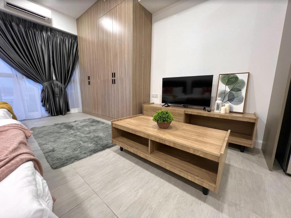 Free Parking # 2 Bed Family Bellsuite - Sepang Klia Kota Warisan Εξωτερικό φωτογραφία